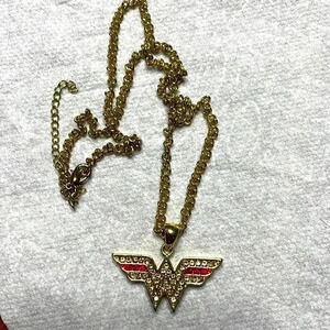 TM DC comics GTO studios rhinestone wonder women necklace